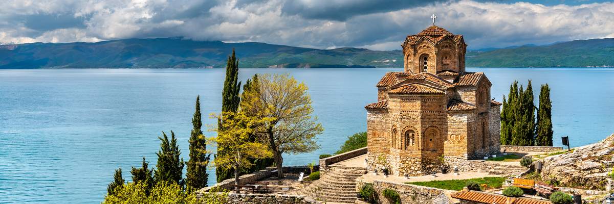 Serwis Vysokoškolské vzdelávanie (Severné Macedónsko): vysoké školy, bakalárske, magisterské a doktorandské štúdium, v.SK, study